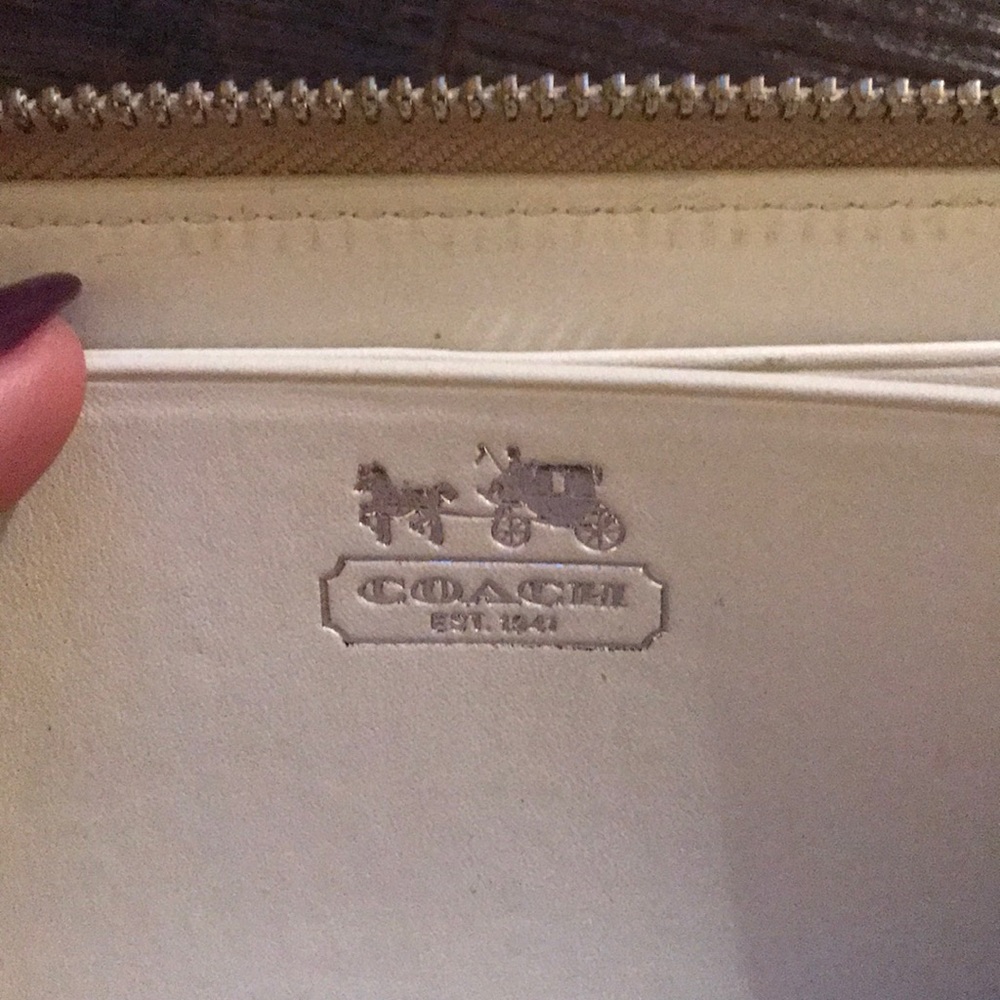Coach Wallet - Picture 5 of 6